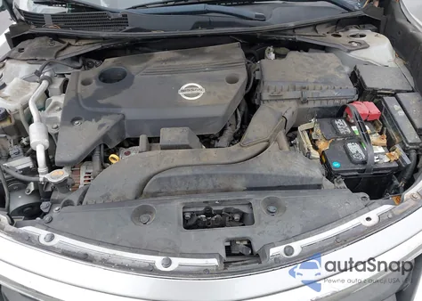 2015 Nissan Altima 2.5 Sv z USA, uszkodzony, nr VIN 1N4AL3AP0FC145139